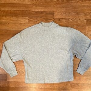 ABERCROMBIE MOCK NECK